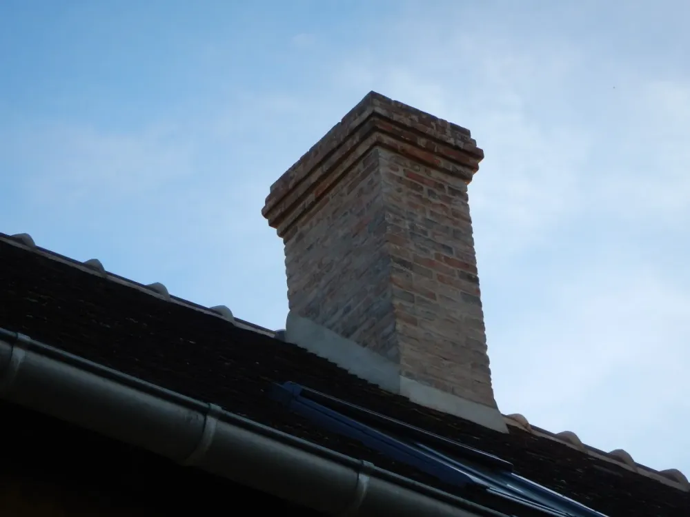 10 bellême nocé colonard orne perche 61 cheminée brique solin chaux couverture tuile plate anciennes faîtawebp