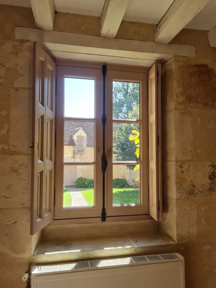 réalisation en menuiserie extérieure (5webp